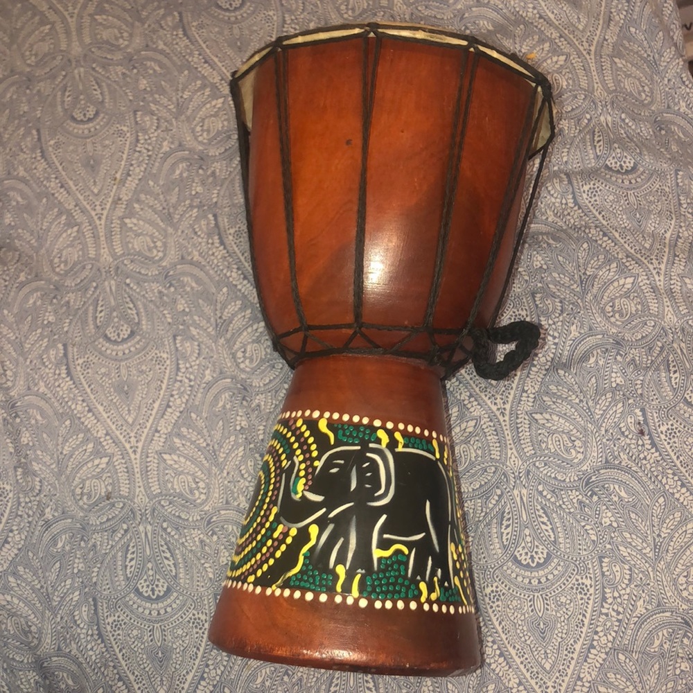 Drums Djembe Drum Djembe jembe is a Rope